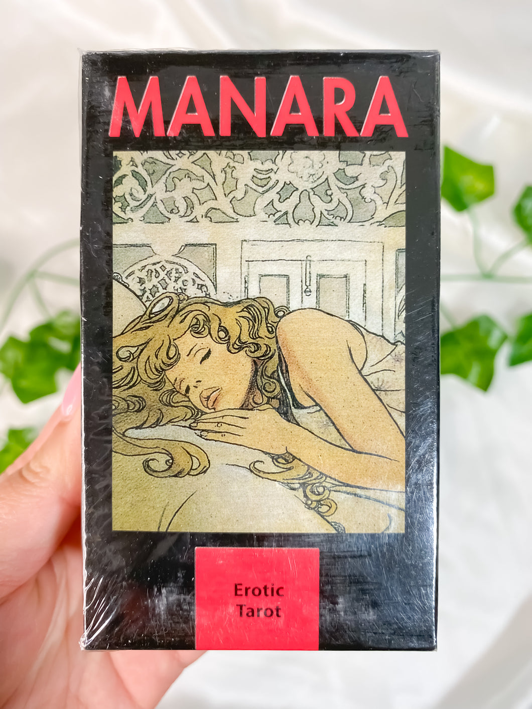 Manara Tarot Deck