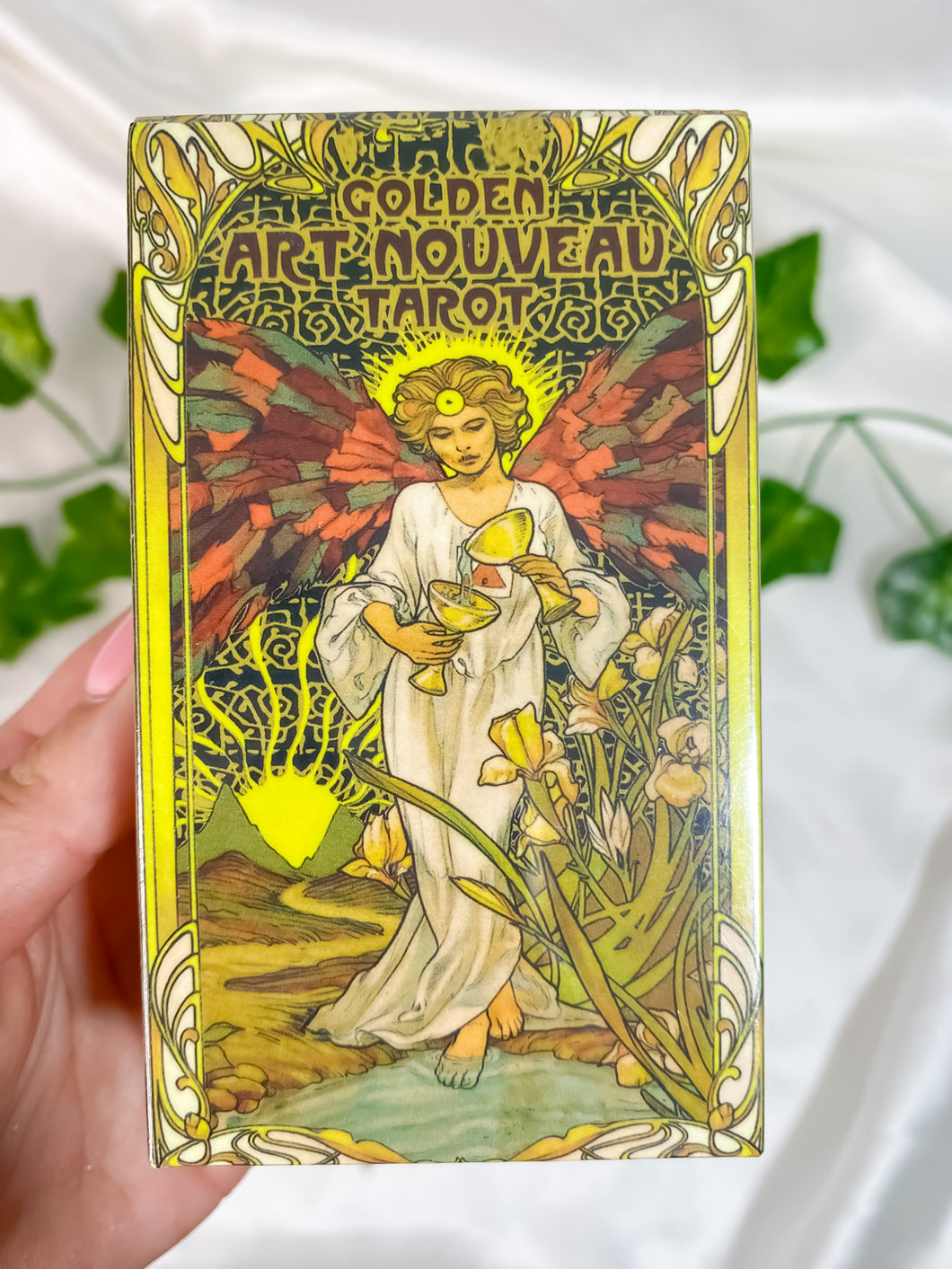 Golden Art Nouveau Tarot Deck